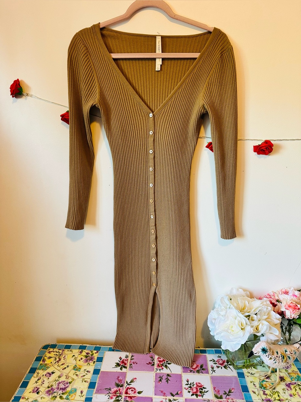The Group Babaton Tan Long Sleeve Midi Sweater Dress L - Picture 4 of 6
